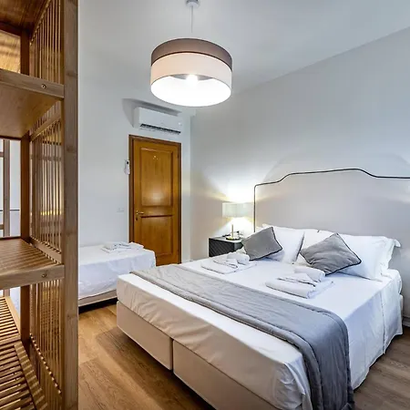 Yd Morgagni Charme Apartment
