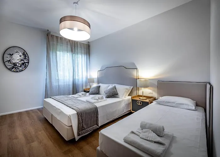 Yd Morgagni Charme * Florenz