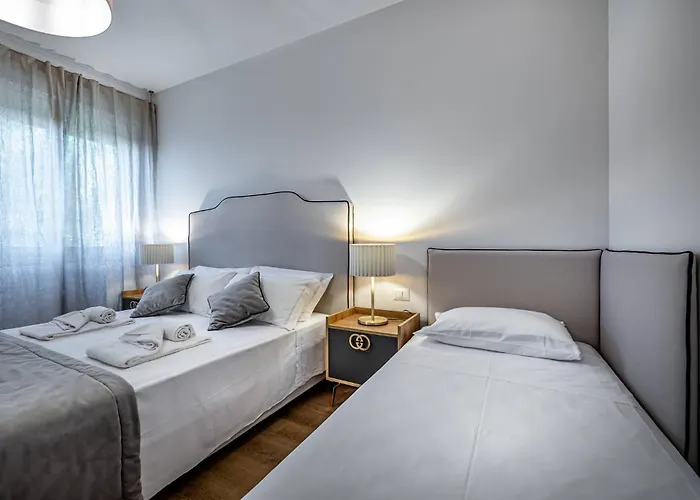 Apartment Yd Morgagni Charme *