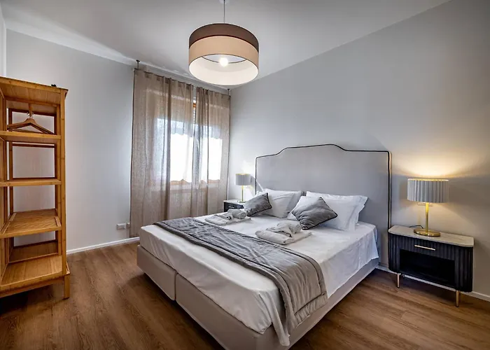 Yd Morgagni Charme Florenz