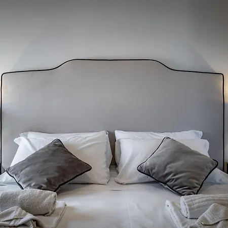Yd Morgagni Charme Apartment Florence