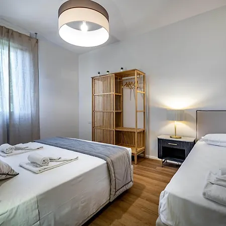 Apartment Yd Morgagni Charme